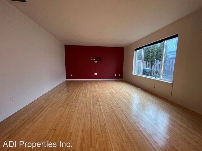 Foto del edificio - 4 br, 2.5 bath House - 16973 NW Arizona Drive