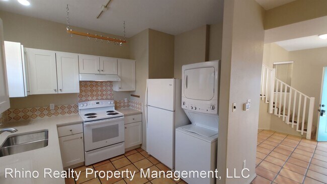 Foto del edificio - 2 br, 1 bath House - 615 Menual Blvd NW Un...