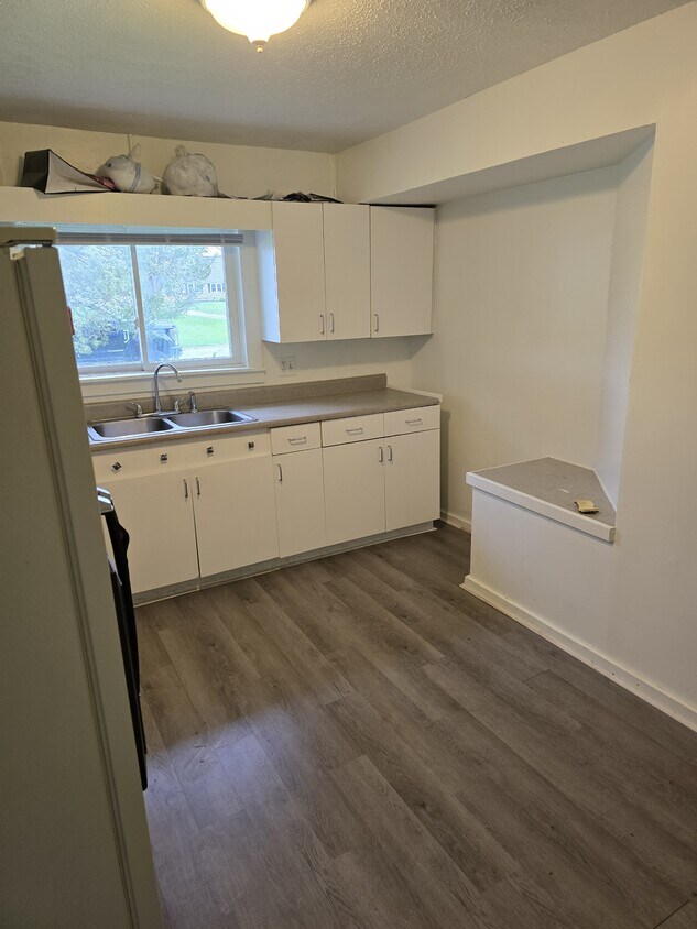 Foto principal - 5613 Campbell St