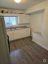 Building Photo - 5613 Campbell St