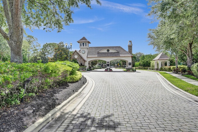 Building Photo - 9210 Equus Cir