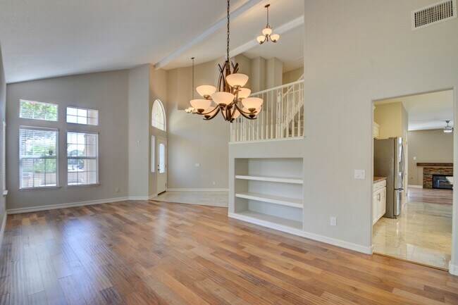 Building Photo - Sunridge - Two Story House - 3 Car Garage ...
