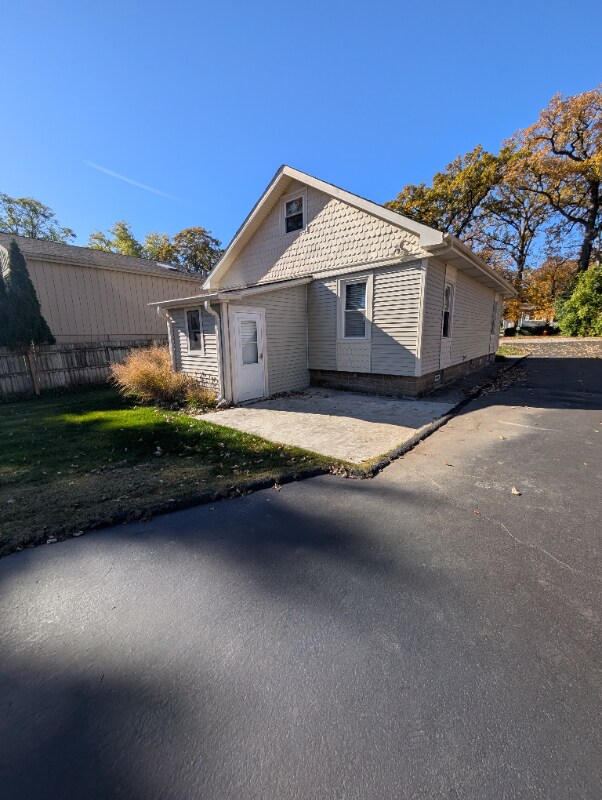 Foto del edificio - 14837 Keating Ave