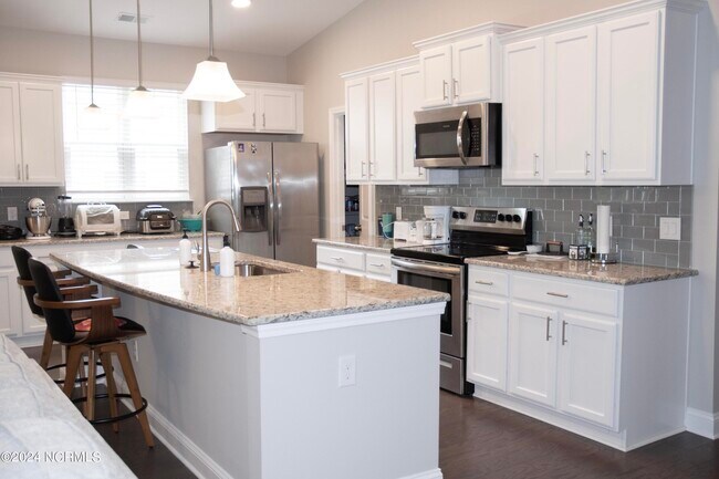 Building Photo - 189 Calabash Lakes Blvd.