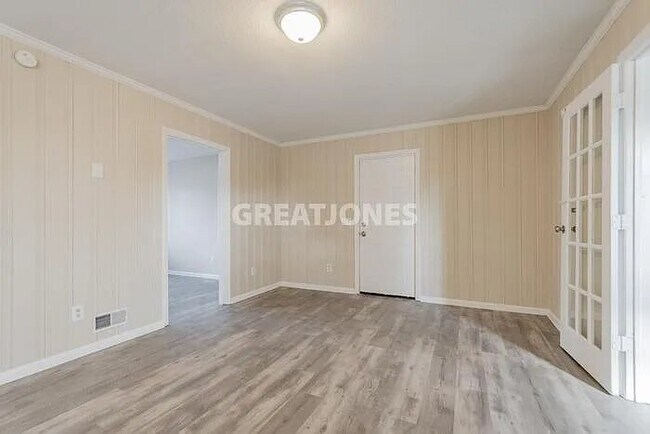 Foto del edificio - 2114 Morninglo Ln