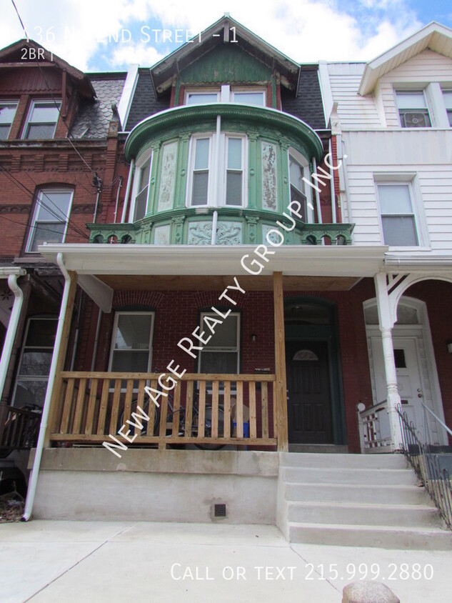 Primary Photo - 2 Bedroom apartment's at 436 N 32nd St!