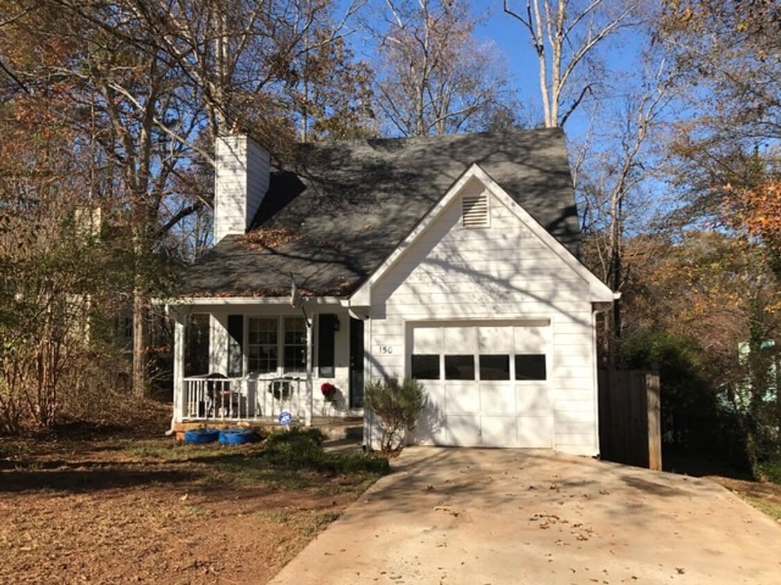 Primary Photo - 3BR Eastside Home