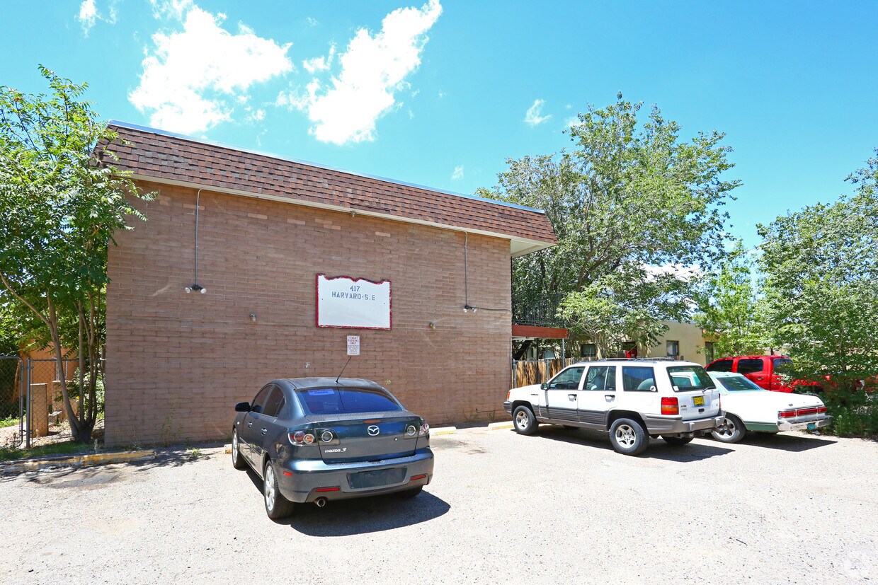 Foto principal - 417 Harvard Dr SE