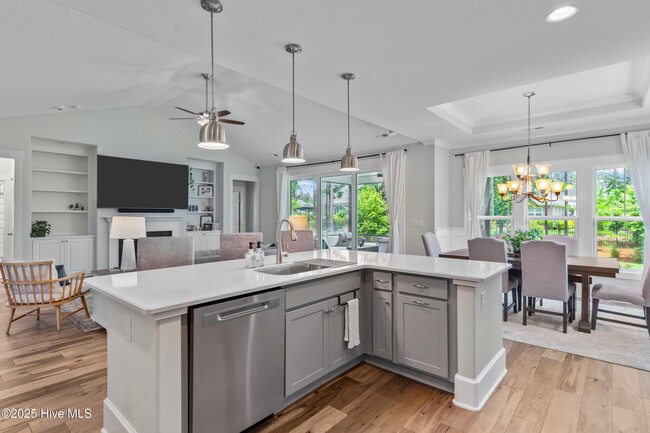Building Photo - 2676 W Timber Crest Dr