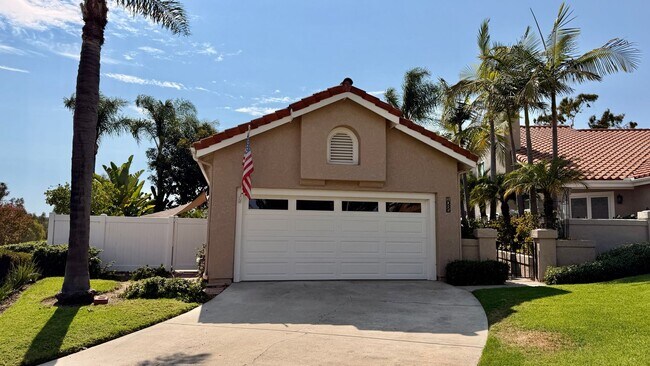 Building Photo - 1086 Almeria Ct