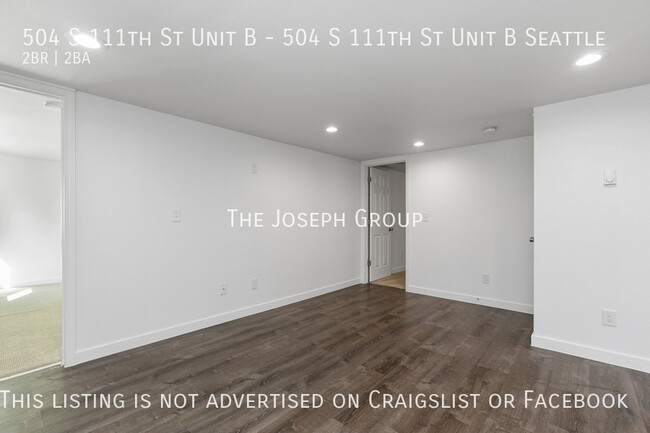 Building Photo - 504 S 111th St
