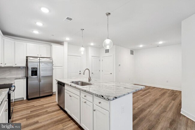 Foto del edificio - 21731 Dovekie Ter