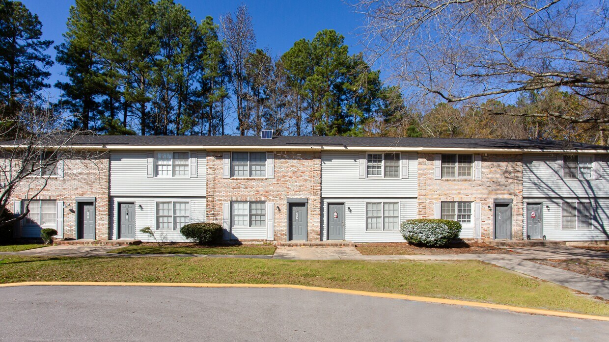 Retreat at St. Andrews Apartments in Columbia, SC