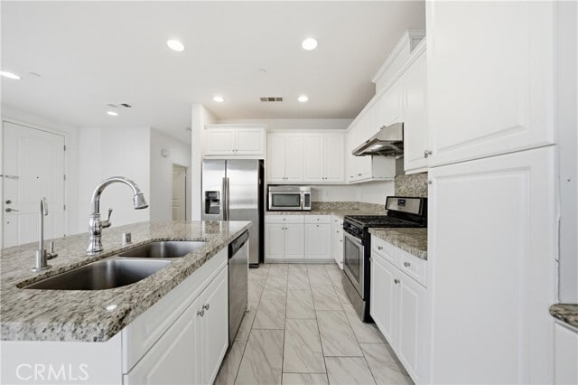 Building Photo - 2830 E Via Fiano