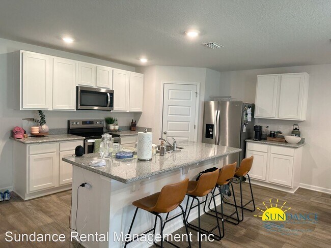 Foto del edificio - 4 br, 2 bath House - 5825 Guinevere Lane