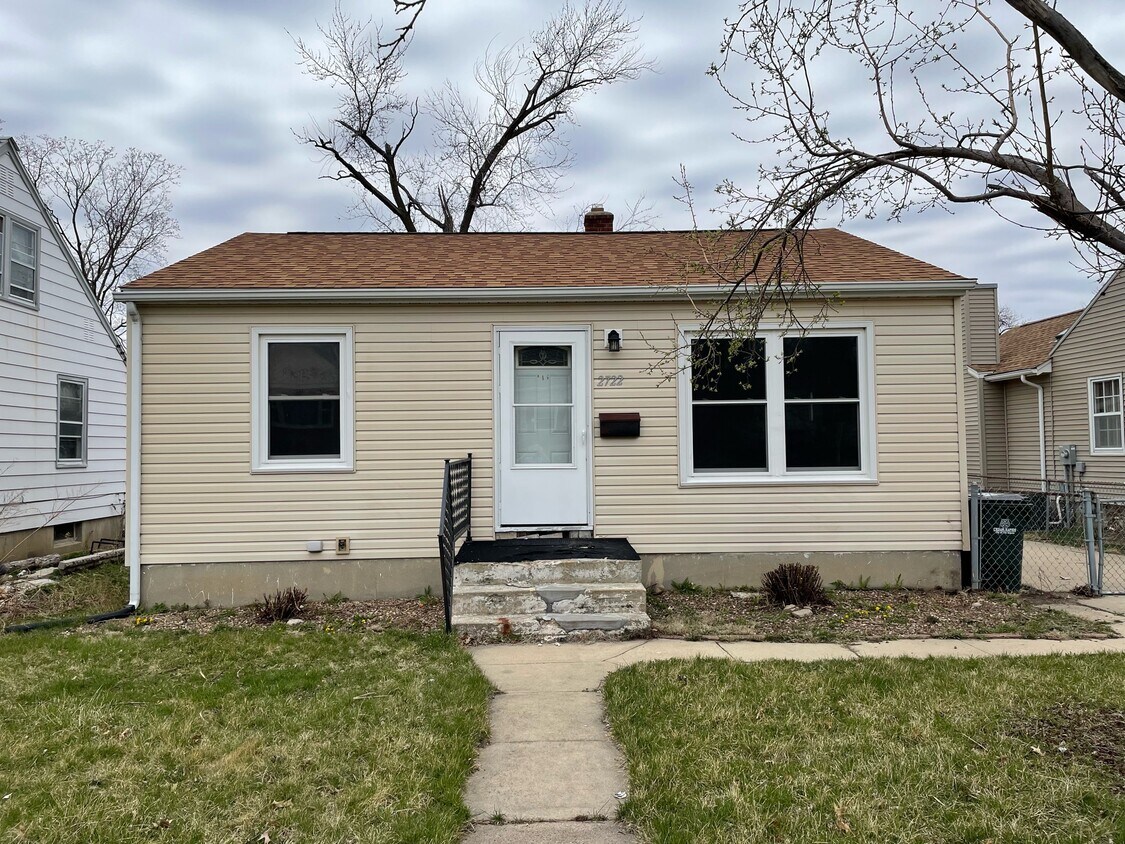Primary Photo - 2722 Dalewood Ave SE
