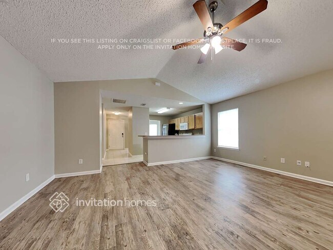 Foto del edificio - 3413 Brahma Bull Ct