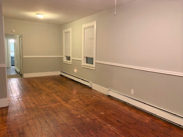 Building Photo - 73 Baynes St
