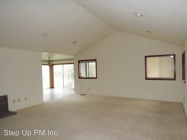 Foto del edificio - 5424 Enramada Dr