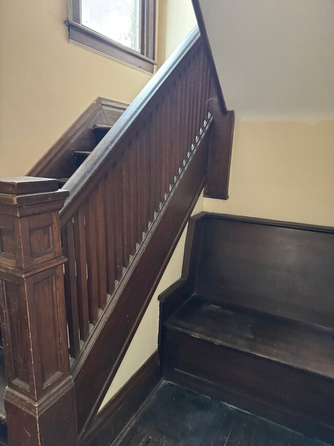 Foto del edificio - 1766-1768 Oak St