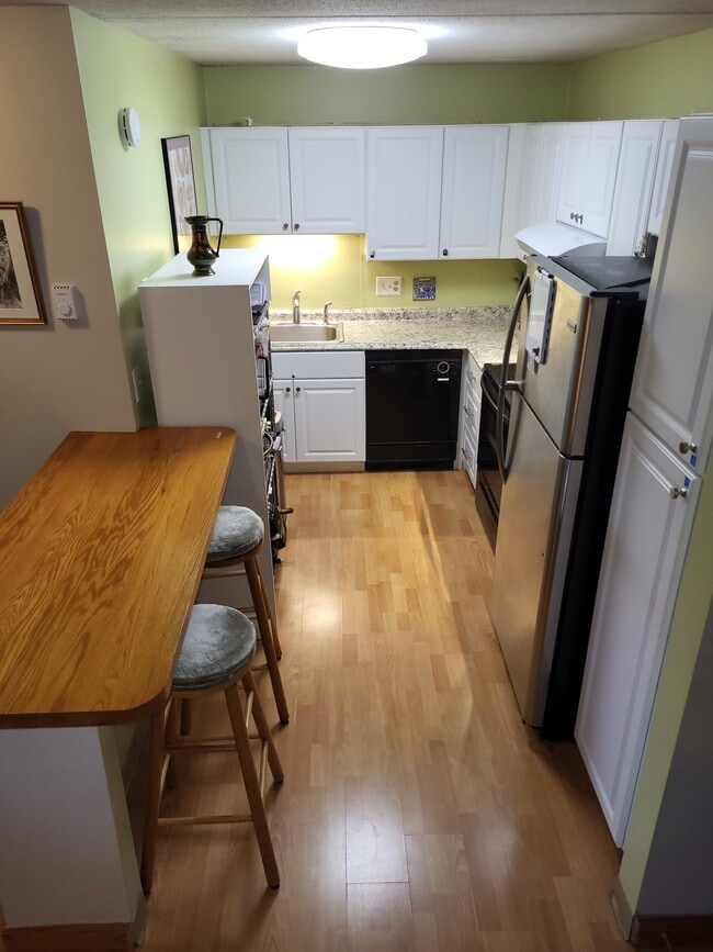 Photo - 100 Granger Blvd Apartment