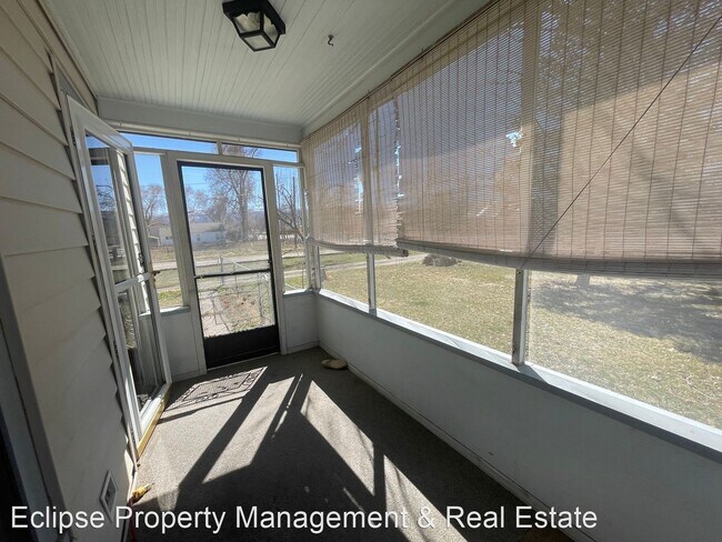 Building Photo - 2 br, 2 bath House - 522 N Maple St