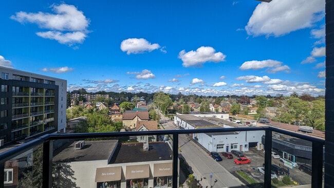 Photo du bâtiment - 387 King St East