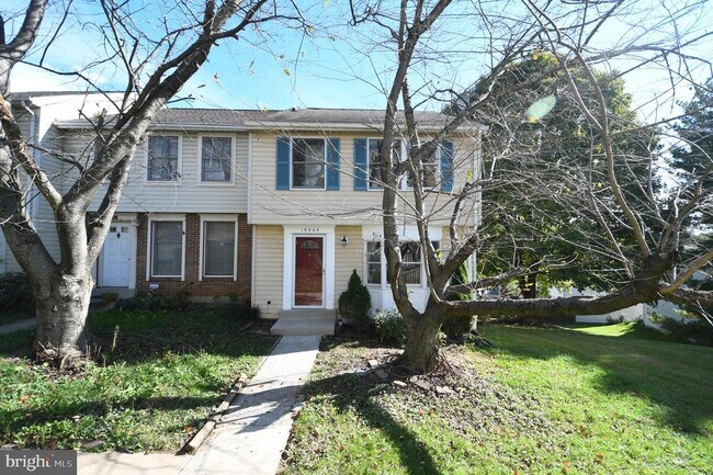 Foto del edificio - 19045 Partridge Wood Dr