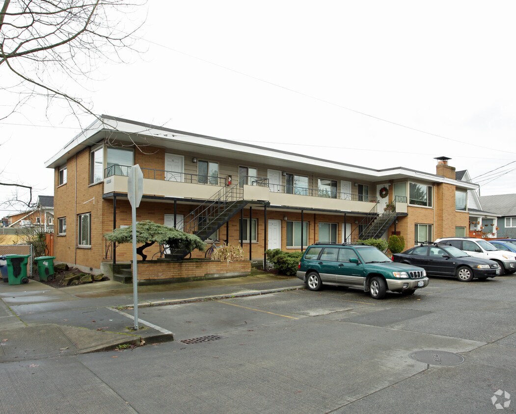 Foto del edificio - 700 NW Market St