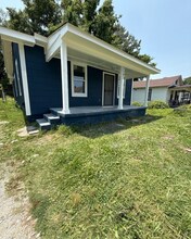 Building Photo - 2543 Pershing Ave