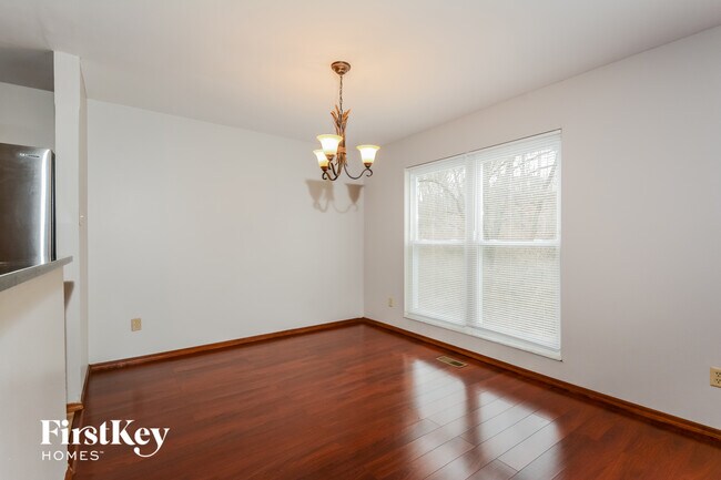 Foto del edificio - 341 Lemonwood Dr