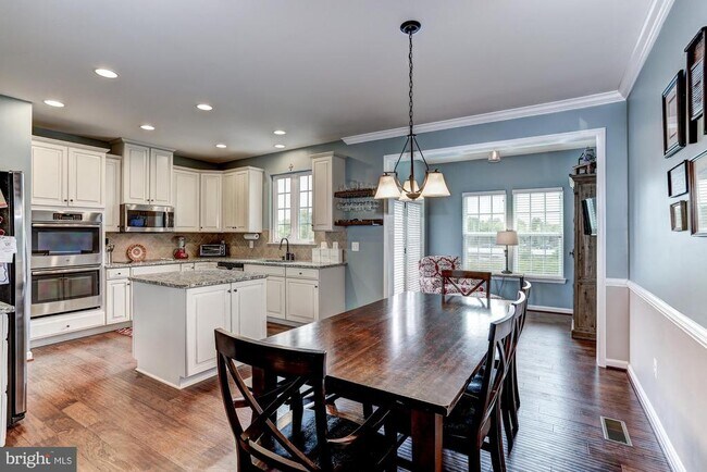 Foto del edificio - 7067 Kona Dr