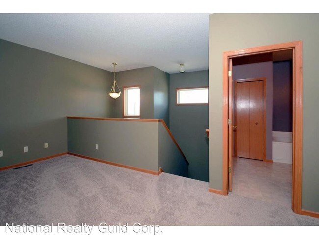 Foto del edificio - 2 br, 2 bath House - 7519 5th Street N