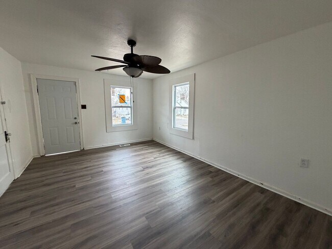 Foto del edificio - Lovely 2 Bedroom / 1 Bath for Rent - Section 8 Welcome