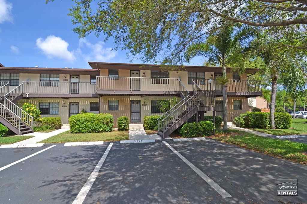 5327 Treetops Dr, Naples, FL 34113 House Rental in Naples, FL