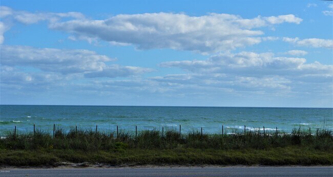 Foto del edificio - 2600 Ocean Shore Blvd