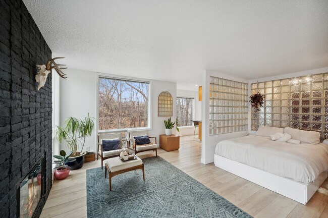 Foto del edificio - 3022 Lake Shore Dr