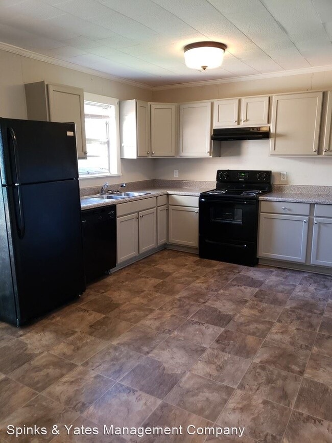 Building Photo - 3 br, 1 bath House - 1905 28th Street