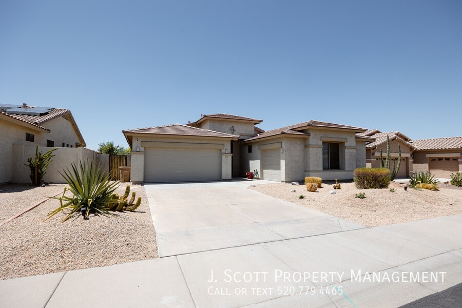Foto principal - 18462 W Western Star Blvd