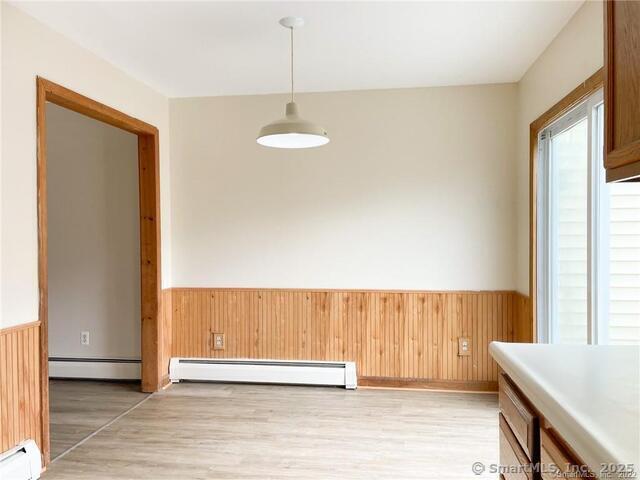 Foto del edificio - 77 Marion Ave