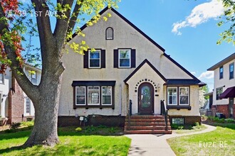 Building Photo - 4739 1st Ave S