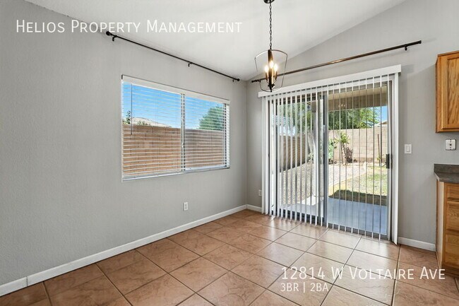 Building Photo - 12814 W Voltaire Ave
