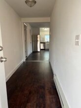 Building Photo - 14 Pearl St