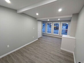 Building Photo - 282 Pillette Rd