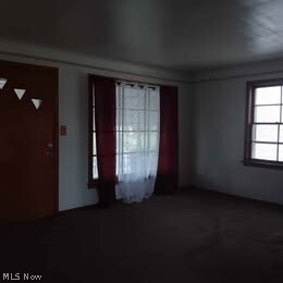 Foto del edificio - 4654 E 90th St