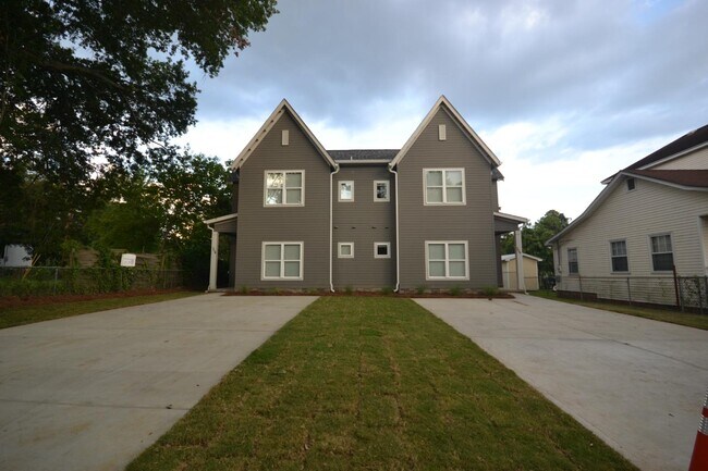 Foto del edificio - 3925 Overbrook Dr