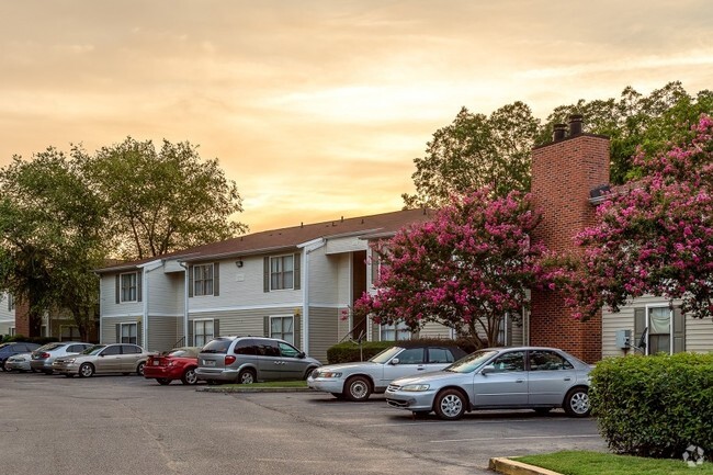 Building Photo - The Boulevard