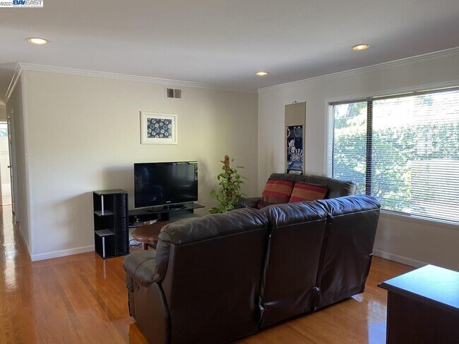 Foto del edificio - 5697 Abington Dr