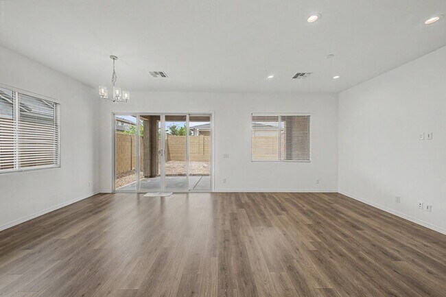Building Photo - 20114 W Montecito Ave