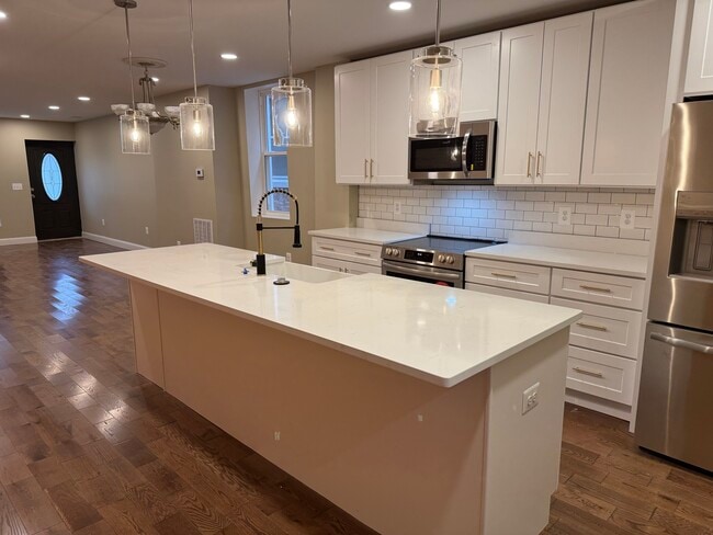 Foto del edificio - 5 S Augusta Ave